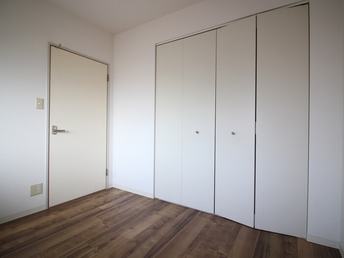 物件内観写真12　(居室)