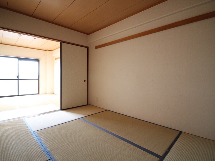 物件内観写真21　(居室)