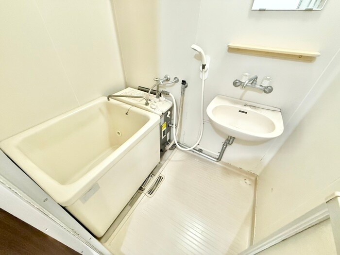 物件内観写真13　(バス／シャワールーム等)