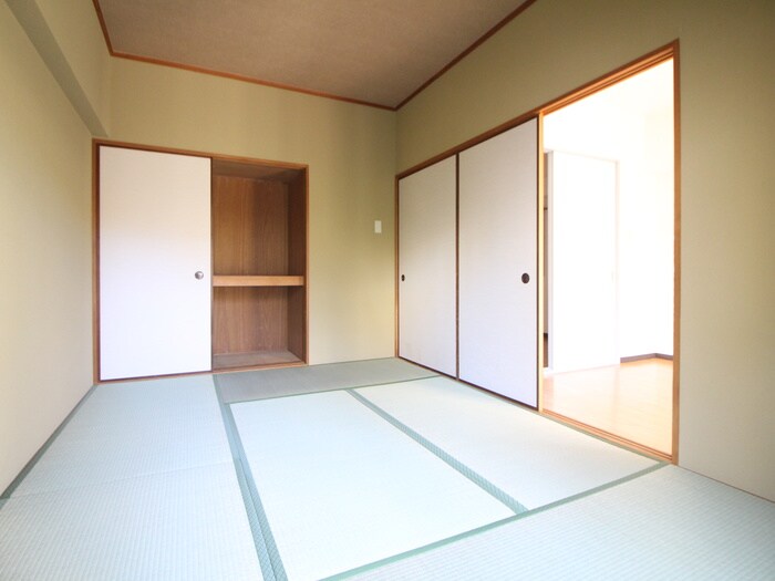 物件内観写真17　(居室)