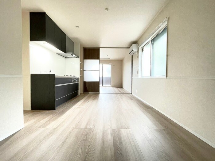 物件内観写真8　(居室)