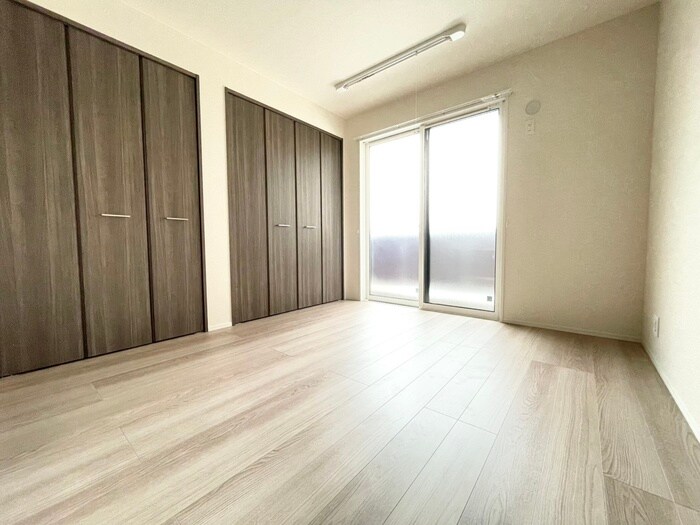 物件内観写真10　(居室)