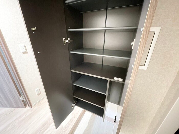 物件内観写真19　(靴箱)