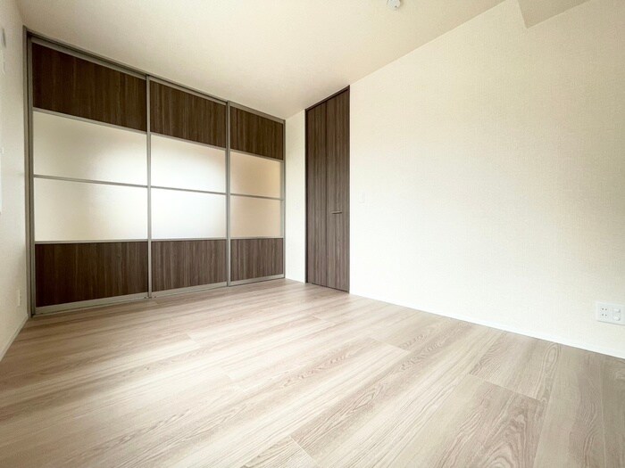 物件内観写真12　(居室)