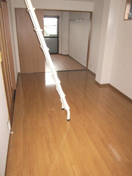 物件内観写真16　(居室)