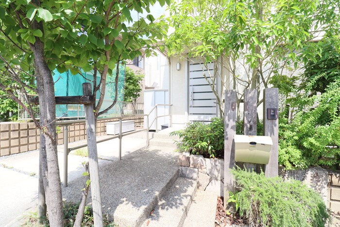 物件外観写真5　(周辺環境)