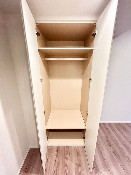 物件内観写真13　(収納)