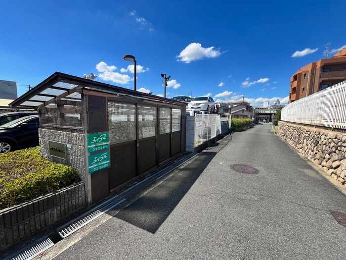 物件外観写真6　(建物設備)