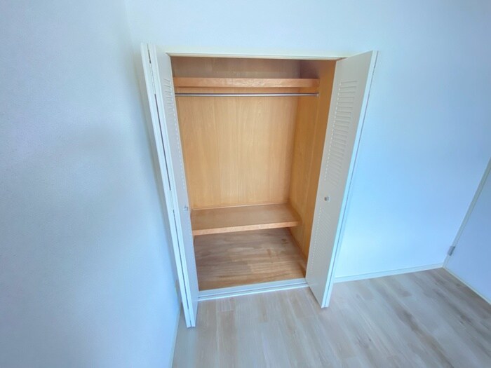 物件内観写真15　(収納)