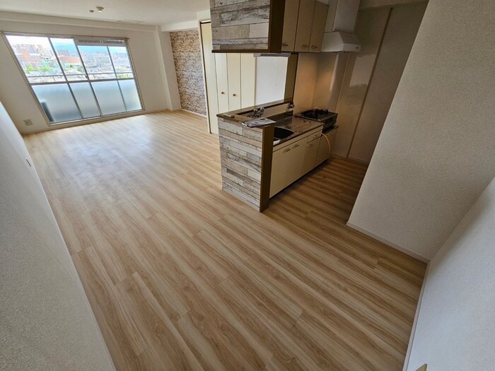 物件内観写真8　(内観写真)