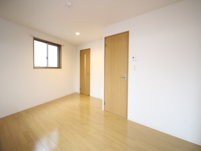 物件内観写真11　(居室)