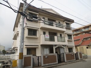 一ヶ谷ハイツ外観写真