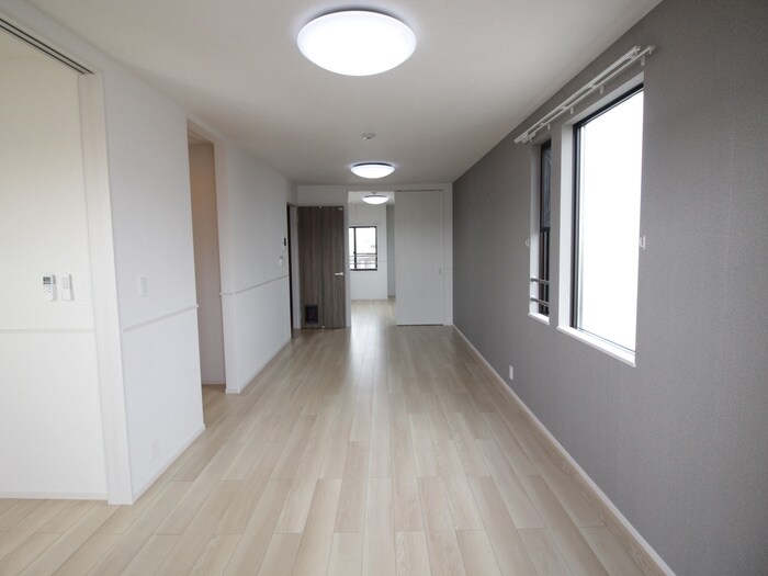 物件内観写真8　(居室)