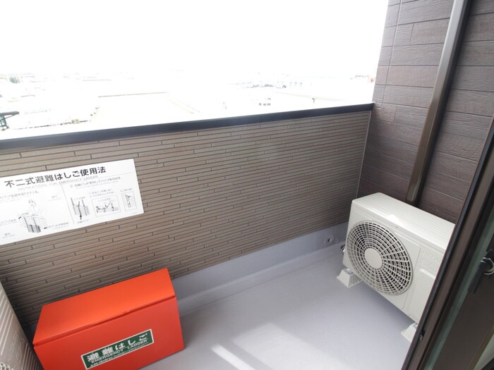 物件内観写真16　(ベランダ・バルコニー)