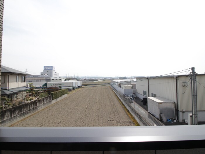 物件内観写真19　(室内からの展望)