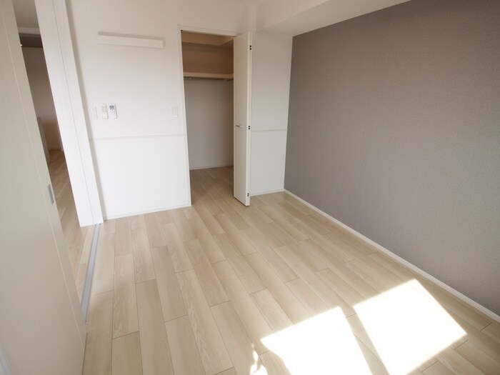 物件内観写真22　(居室)