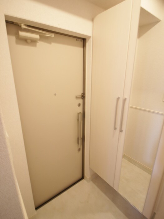 物件内観写真22　(玄関)