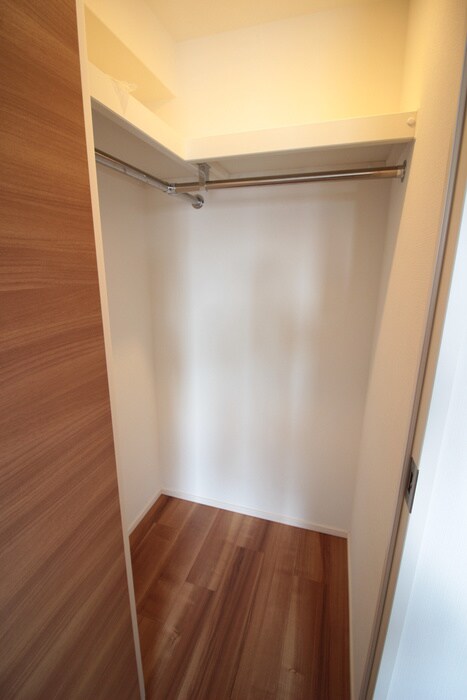 物件内観写真8　(収納)