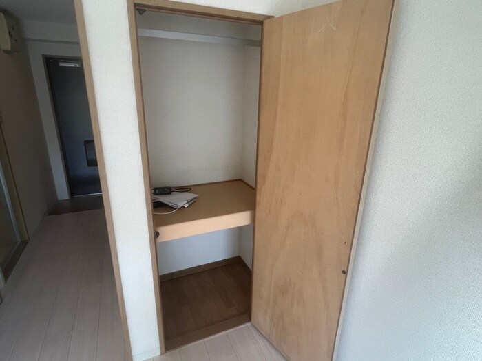 物件内観写真13　(収納)