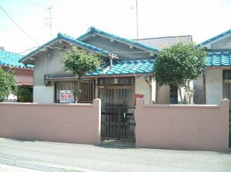 渡邊貸家外観写真