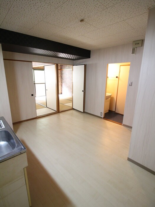 物件内観写真7　(居室)