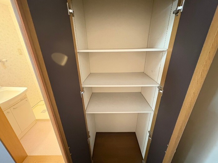 物件内観写真18　(靴箱)
