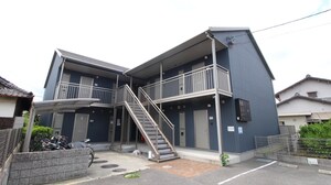 ベルリード柏原Ａ棟外観写真