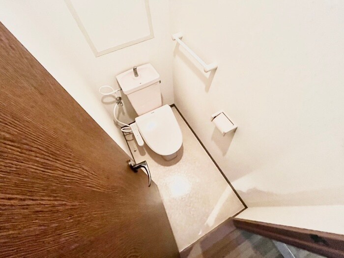 物件内観写真10　(トイレ)