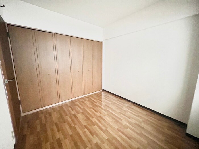 物件内観写真13　(居室)