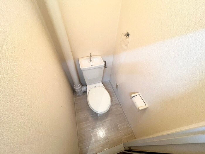 物件内観写真10　(トイレ)