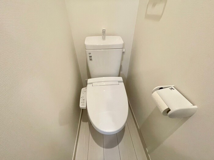 物件内観写真12　(トイレ)