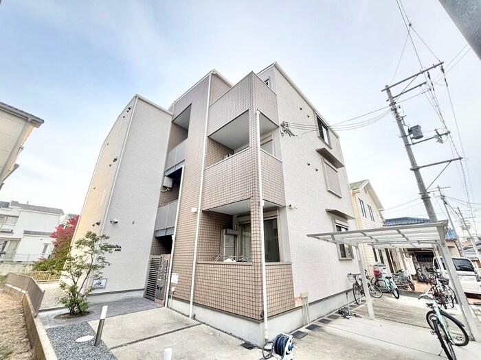 物件外観写真1　(外観写真)