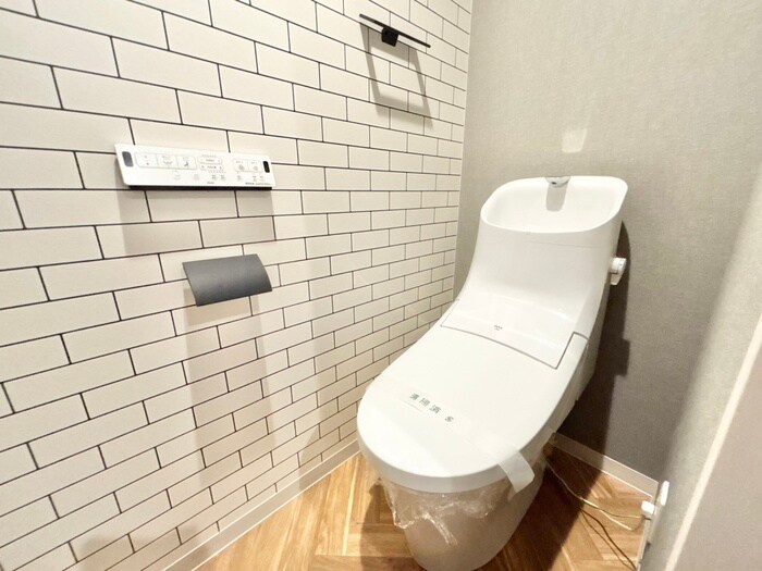 物件内観写真13　(トイレ)