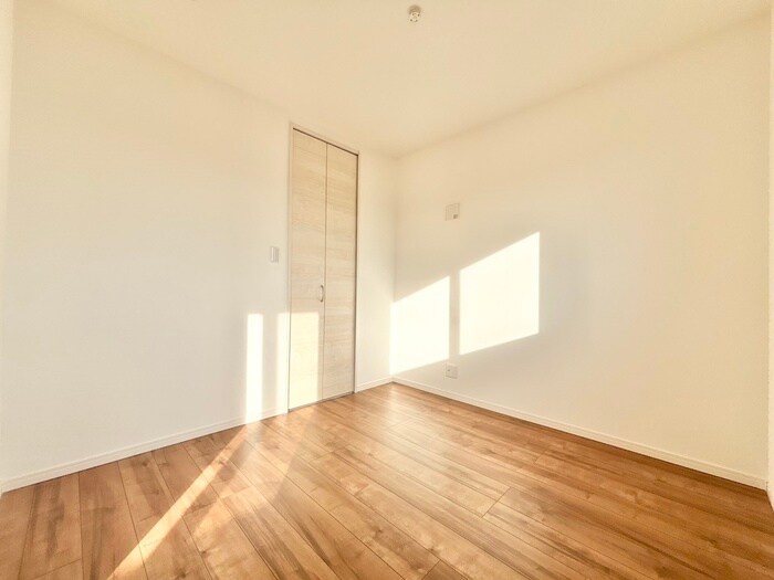 物件内観写真18　(居室)