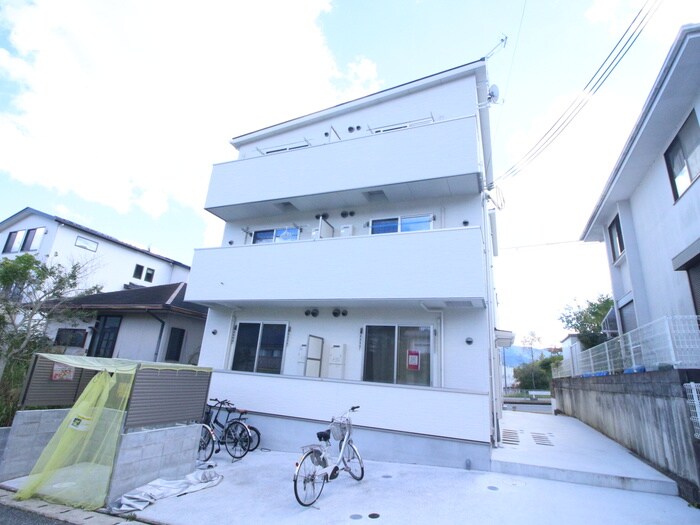 物件外観写真4　(外観写真)