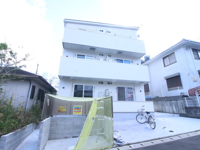 物件外観写真5　(外観写真)