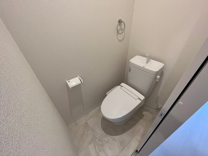物件内観写真12　(トイレ)