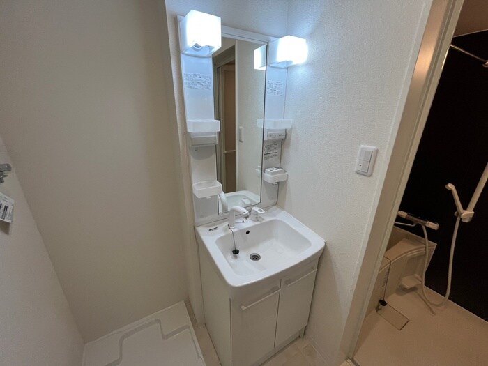 物件内観写真14　(洗面)