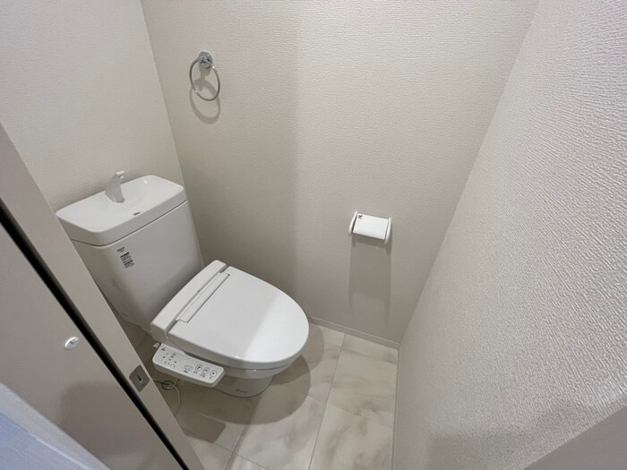 物件内観写真15　(トイレ)