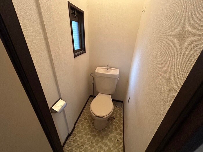 物件内観写真9　(トイレ)
