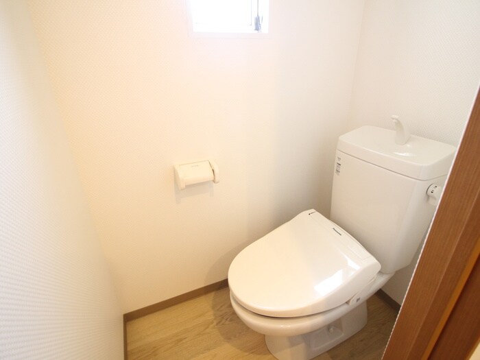 物件内観写真10　(トイレ)