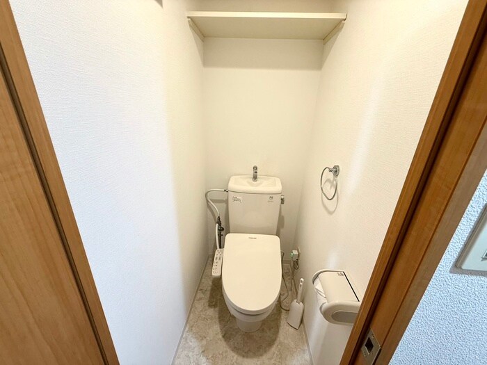 物件内観写真11　(トイレ)
