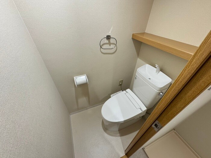 物件内観写真10　(トイレ)