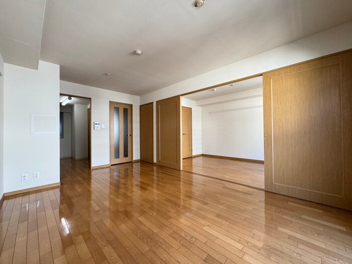 物件内観写真13　(居室)