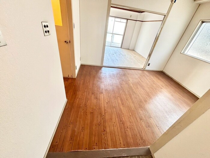 物件内観写真18　(廊下)