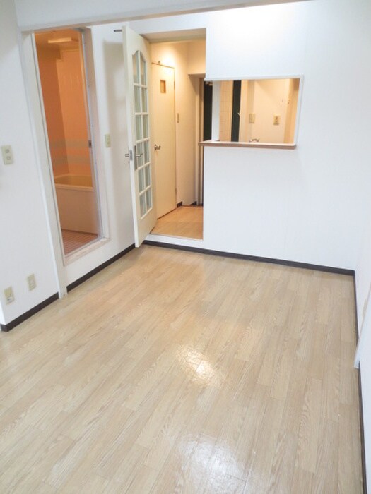 物件内観写真14　(居室)