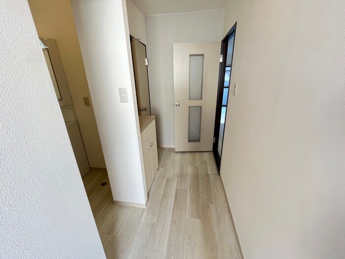 物件内観写真19　(廊下)