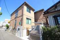 ロイヤルコート津久野の外観写真