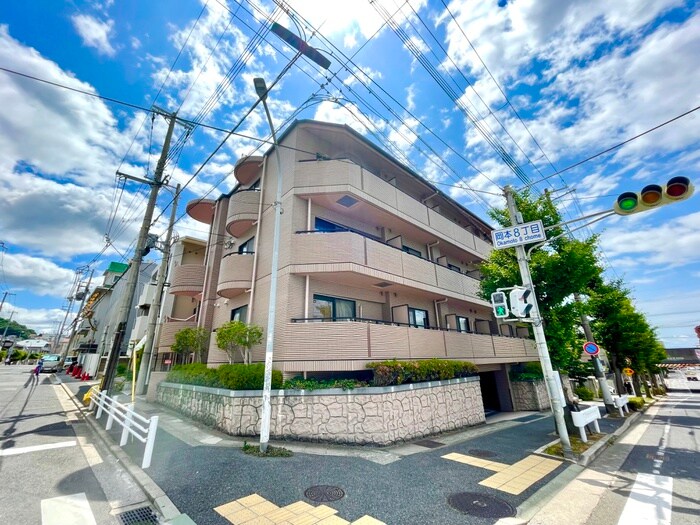 物件外観写真1　(外観写真)