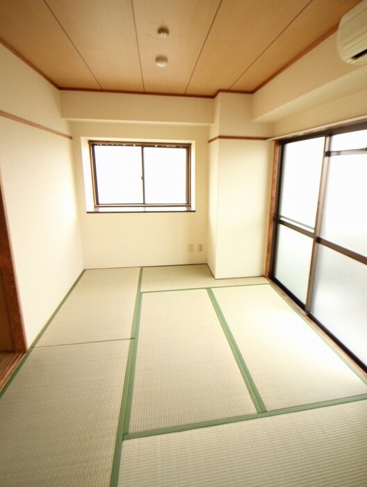 物件内観写真14　(居室)